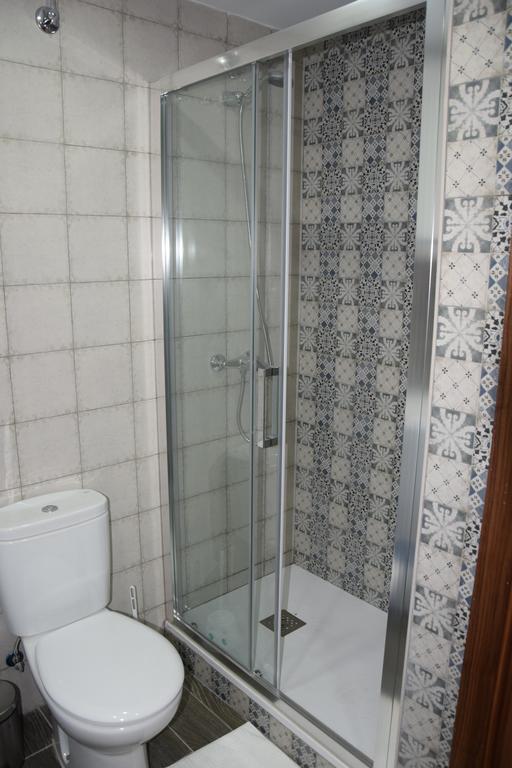Teatro Rojas Apartment Toledo Luaran gambar