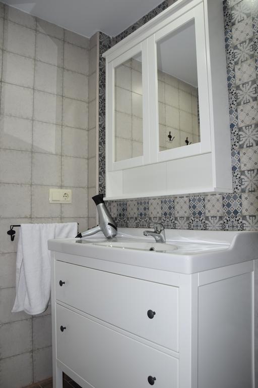 Teatro Rojas Apartment Toledo Luaran gambar